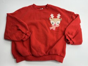 Pullover mit niedlicher Rentier-Applikation