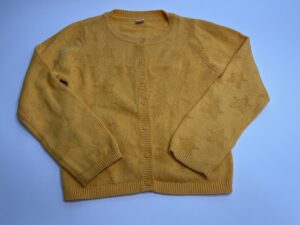 Strickjacke mit Sternen-Muster