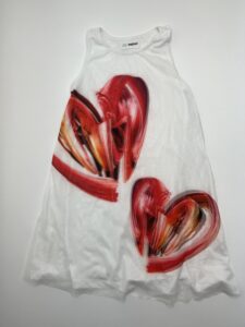 Kleid mit Herzen