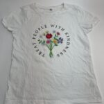 T-Shirt mit Blumen-Applikation